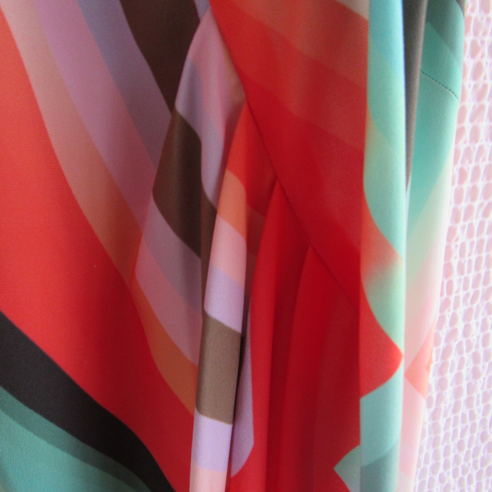 Trina Turk Dress Colorful Dress 6 Packable Ombe Graphic Pink Coral Green Tank