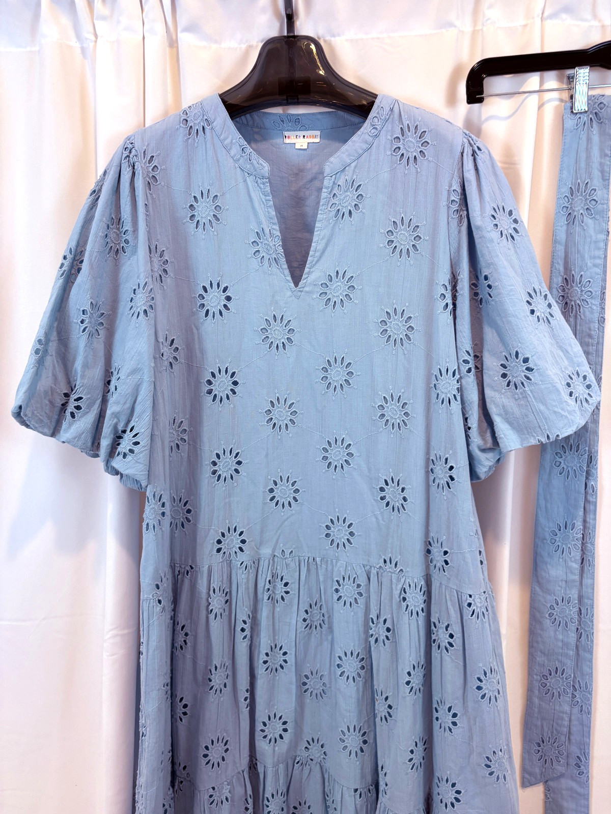 Roller Rabbit Med Light Blue Valonia Embroidered Eyelet Dress Puff Sleeves Tie