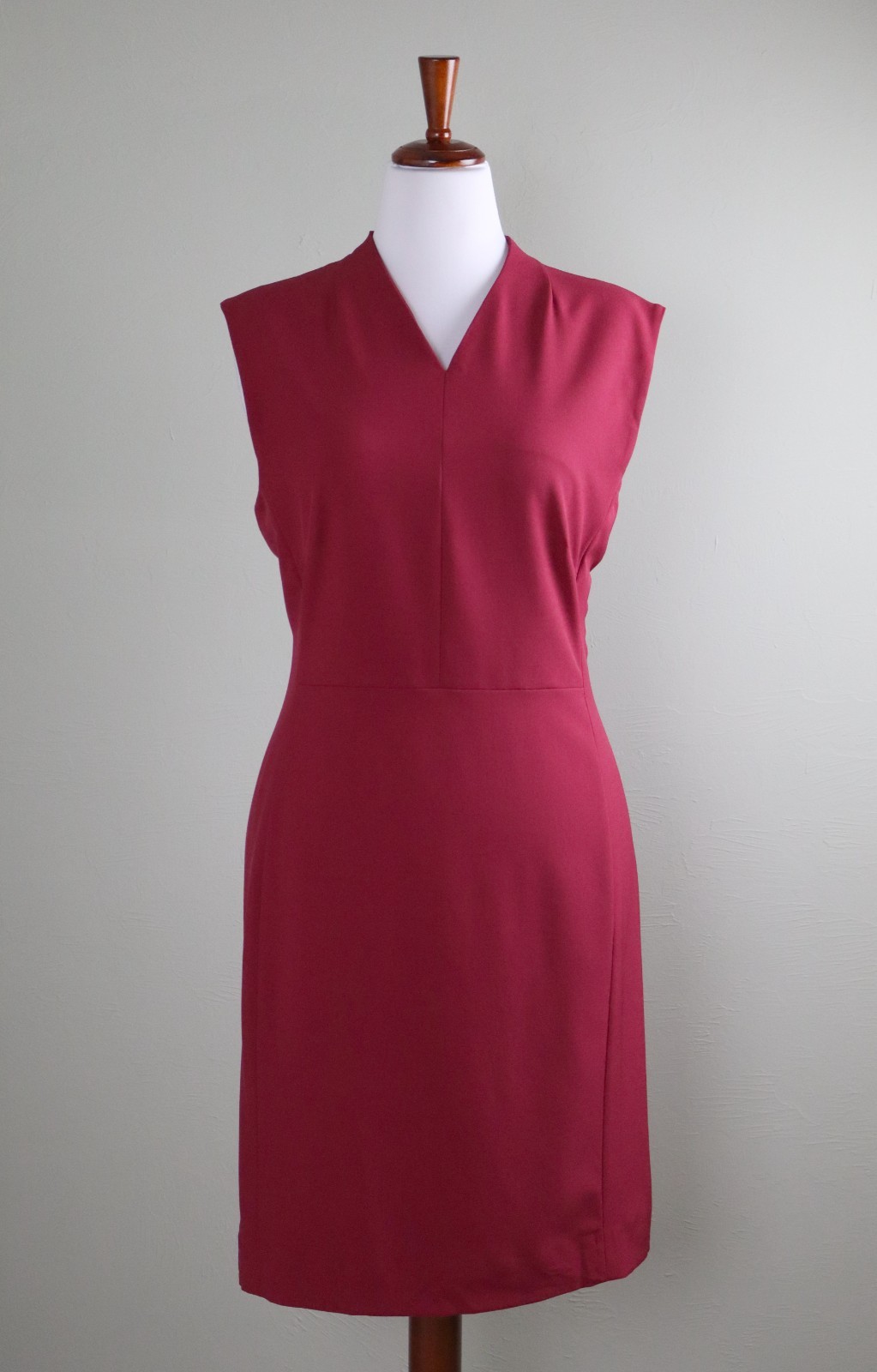 M.M. LAFLEUR New York NWT $339 Solid Red Sleeveless Sheath Dress Size 14