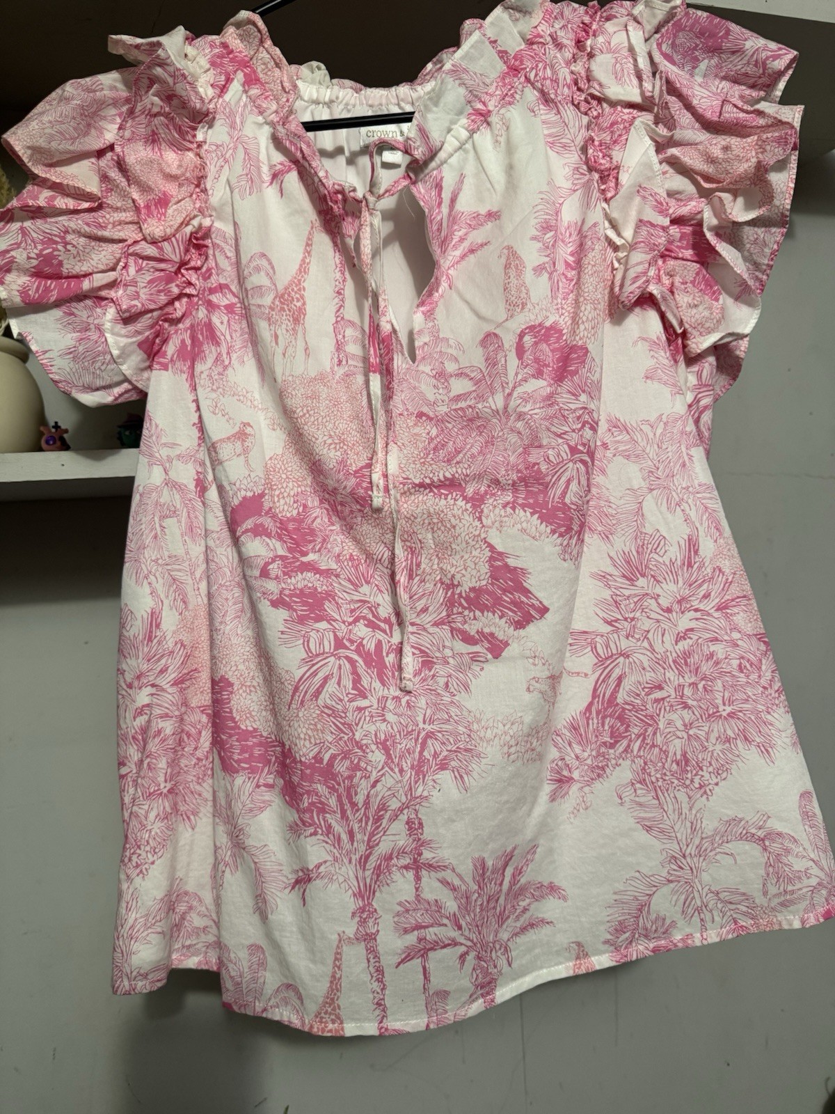 Crown & Ivy Women’s M Pink/White Floral Shirt Dress Short Sleeve Ruffle