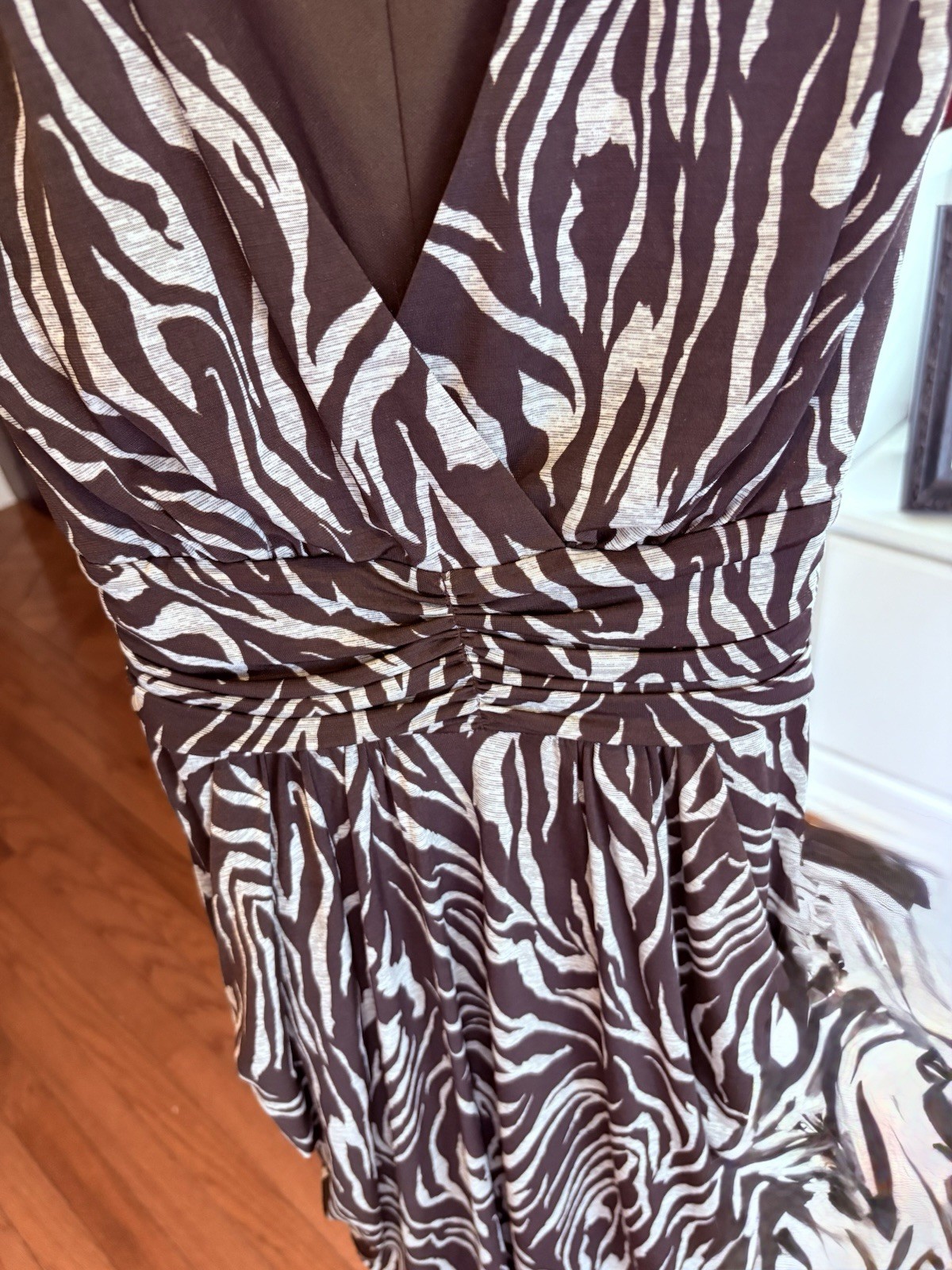 IZ Buyer Dress In A Brown & Beige Zebra Print Pattern. Size Lg. NWT