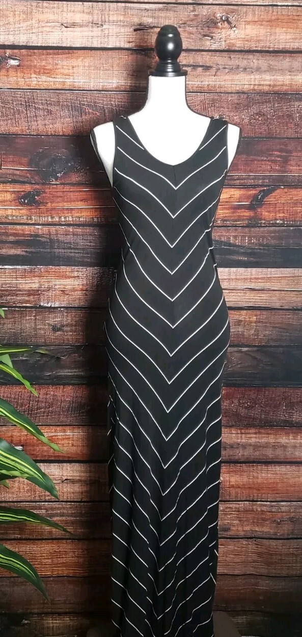 J.O & CO Dress Size 6 7 Maxi Rayon Stretch Long Black White Striped