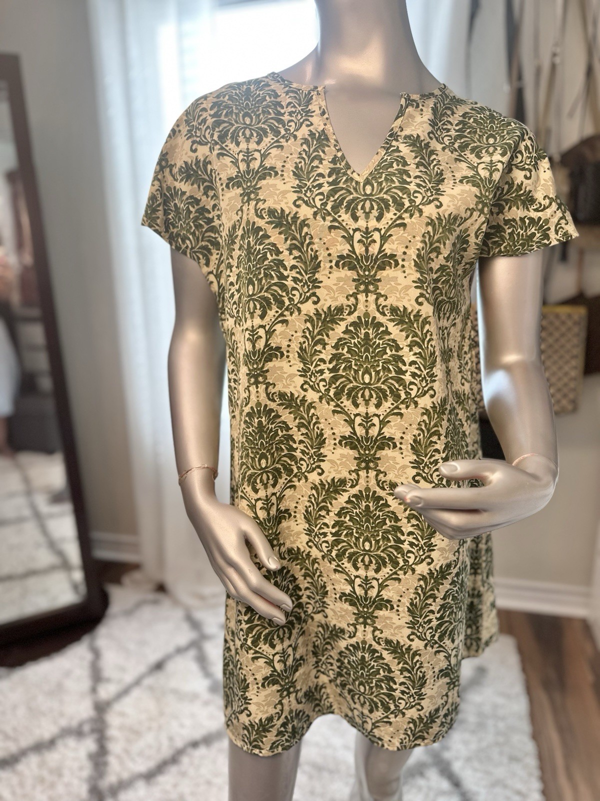 Green & Beige Damask Paisley Print Tunic Women’s Dress Medium