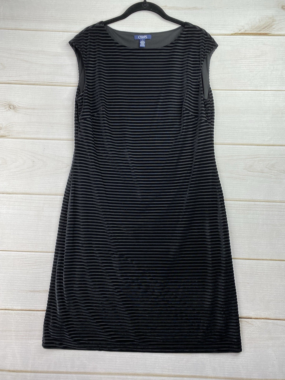 Chaps Dress Sz 12 Black Velvet Burnout Cap Sleeve Pullover Stretch Lined Classic