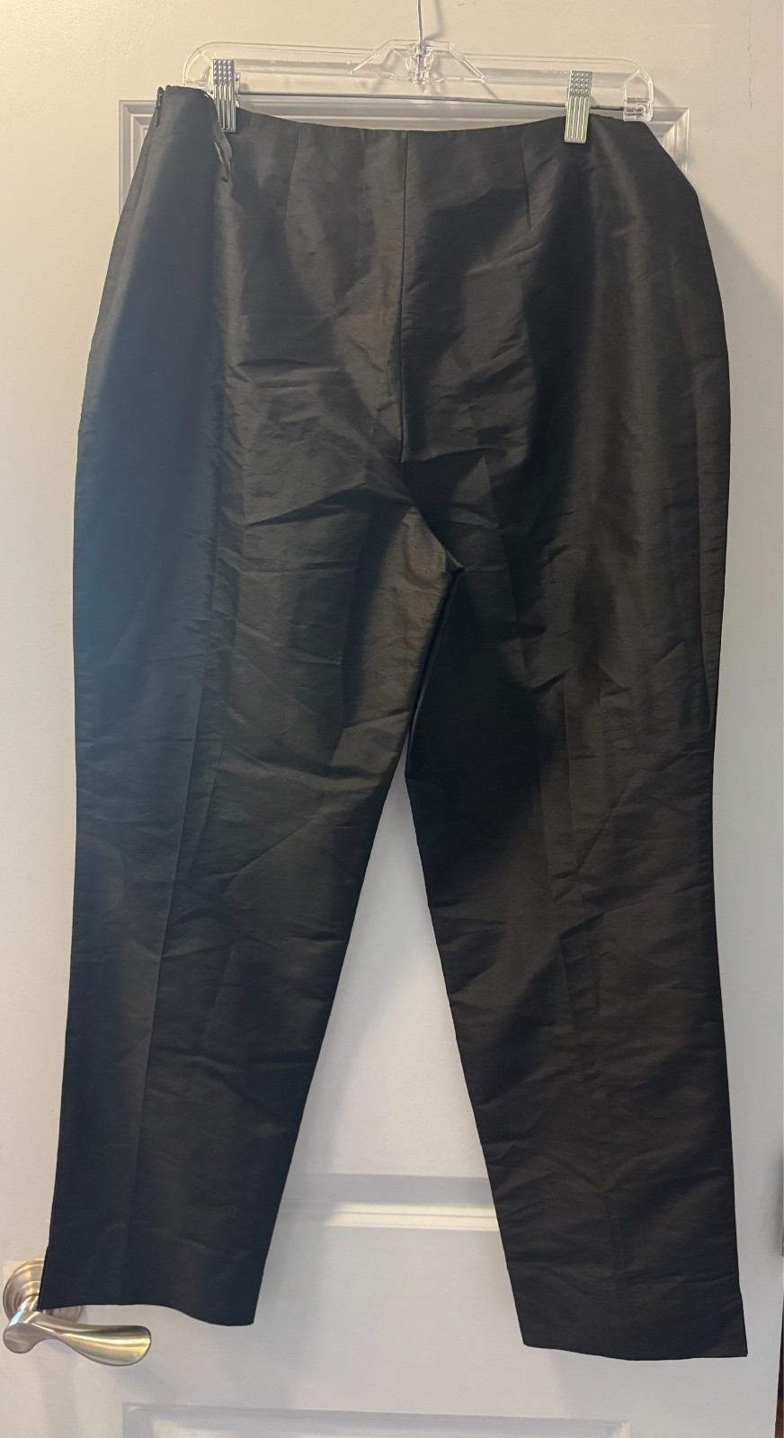 All 100% SILK clothes, top and pants, Men’s tie
