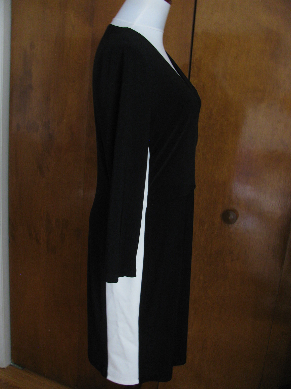 Lauren Ralph Lauren women’s black, white long sleeves dress 10