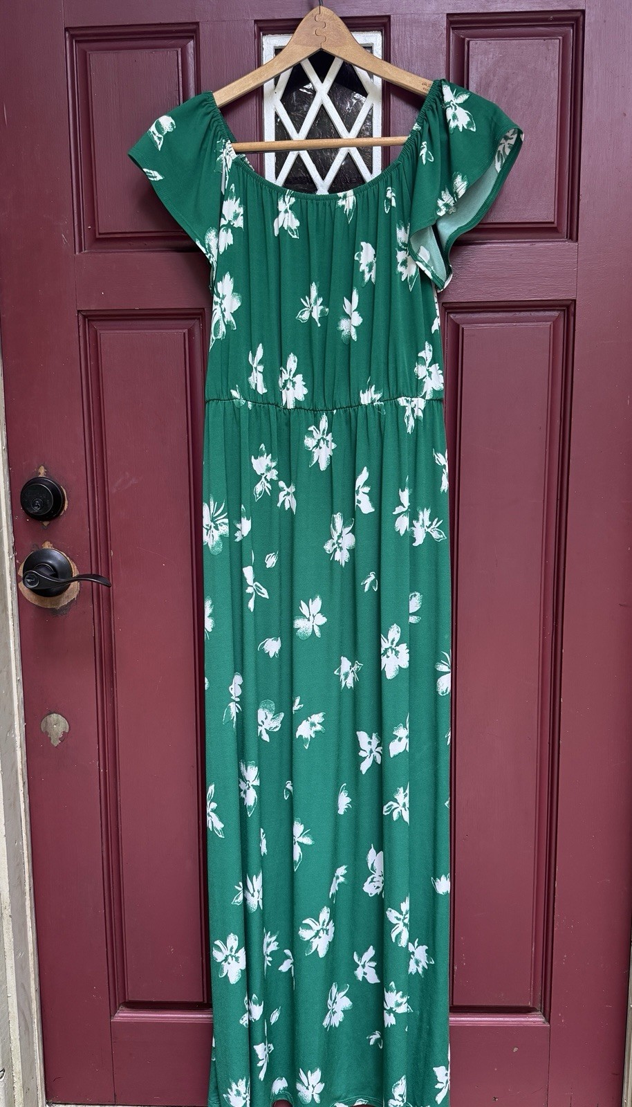 Kaleigh Women’s Floral Long Dress Size M Green and White Short Sleeve