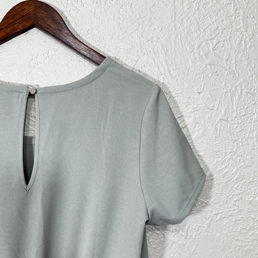 32 Degrees Cool Mini Dress Medium Sage Green Empire Waist Sporty Tennis Prep