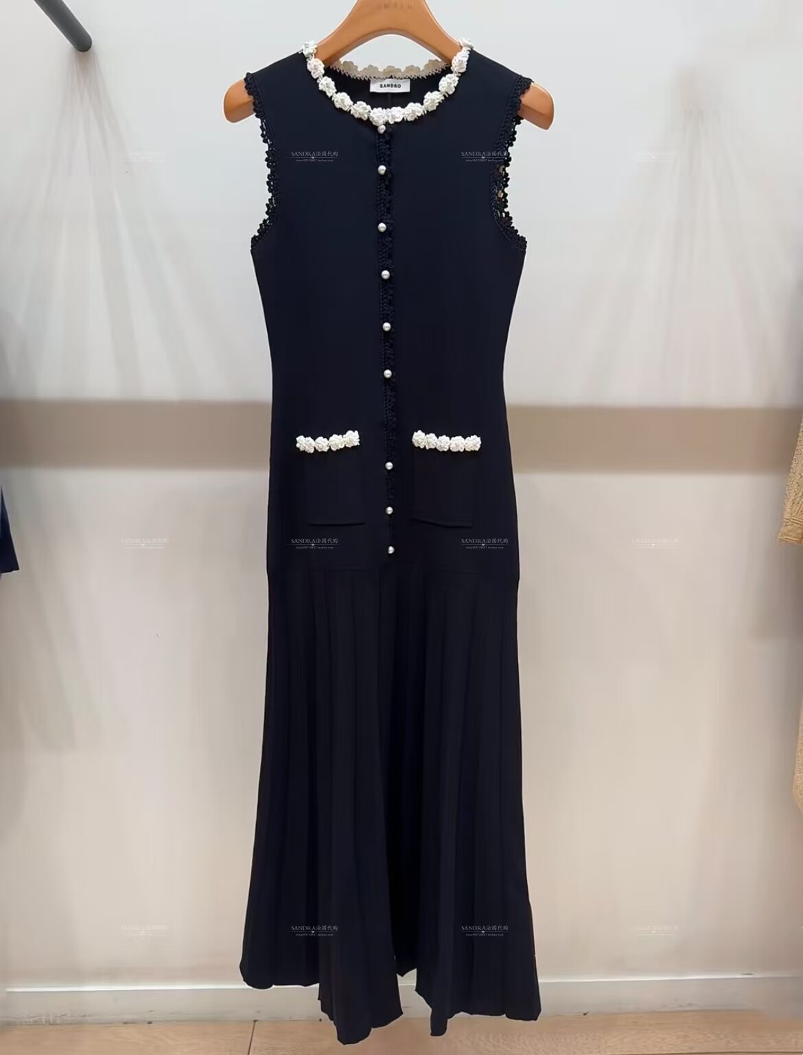 Sandro Flower set pearl Color contrast edging Round neck Sleeveless Dresses