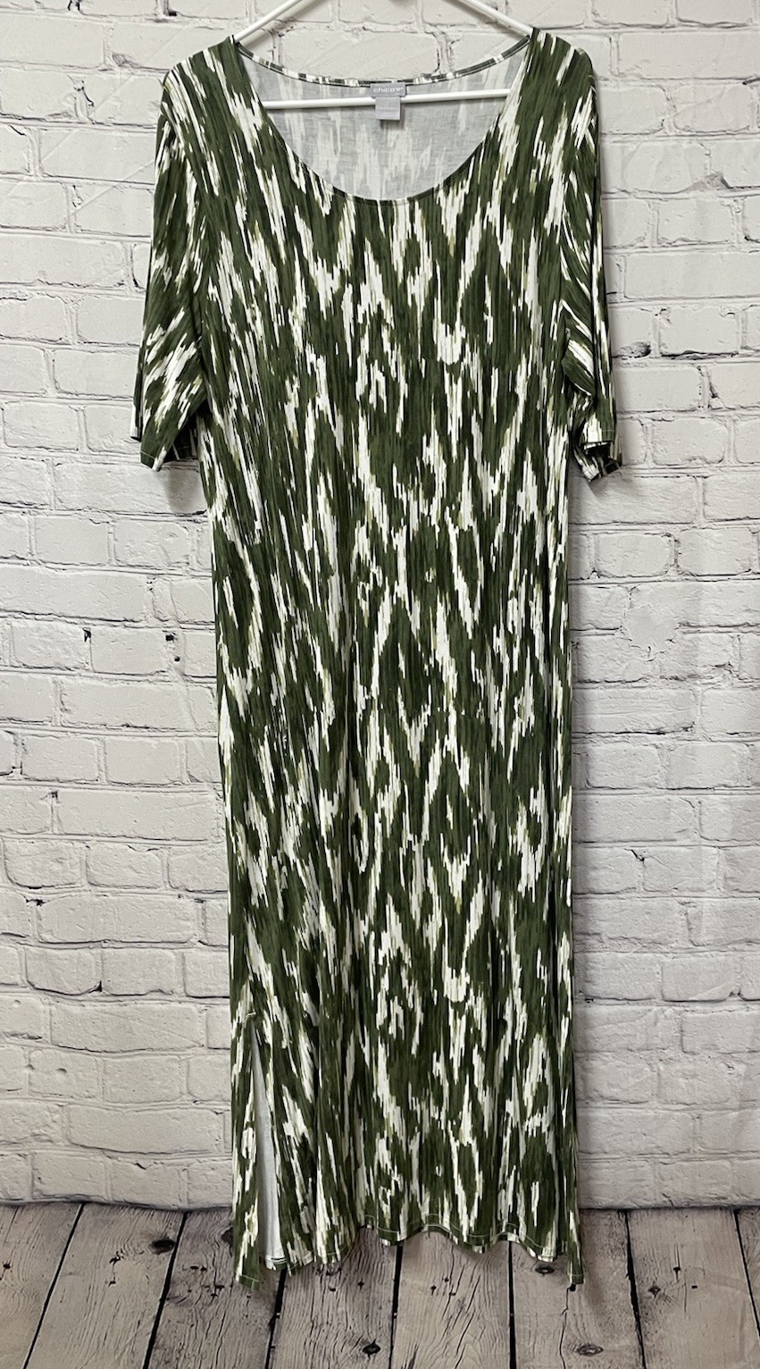 Chicos 2 Dress Large Side Slit Ikat Midi Lightweight Stretch Green Scoop