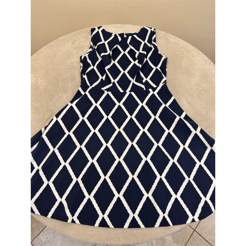 AGB Dress Womens Size 14 Navy Blue White Geometric Fit & Flare Knee Length