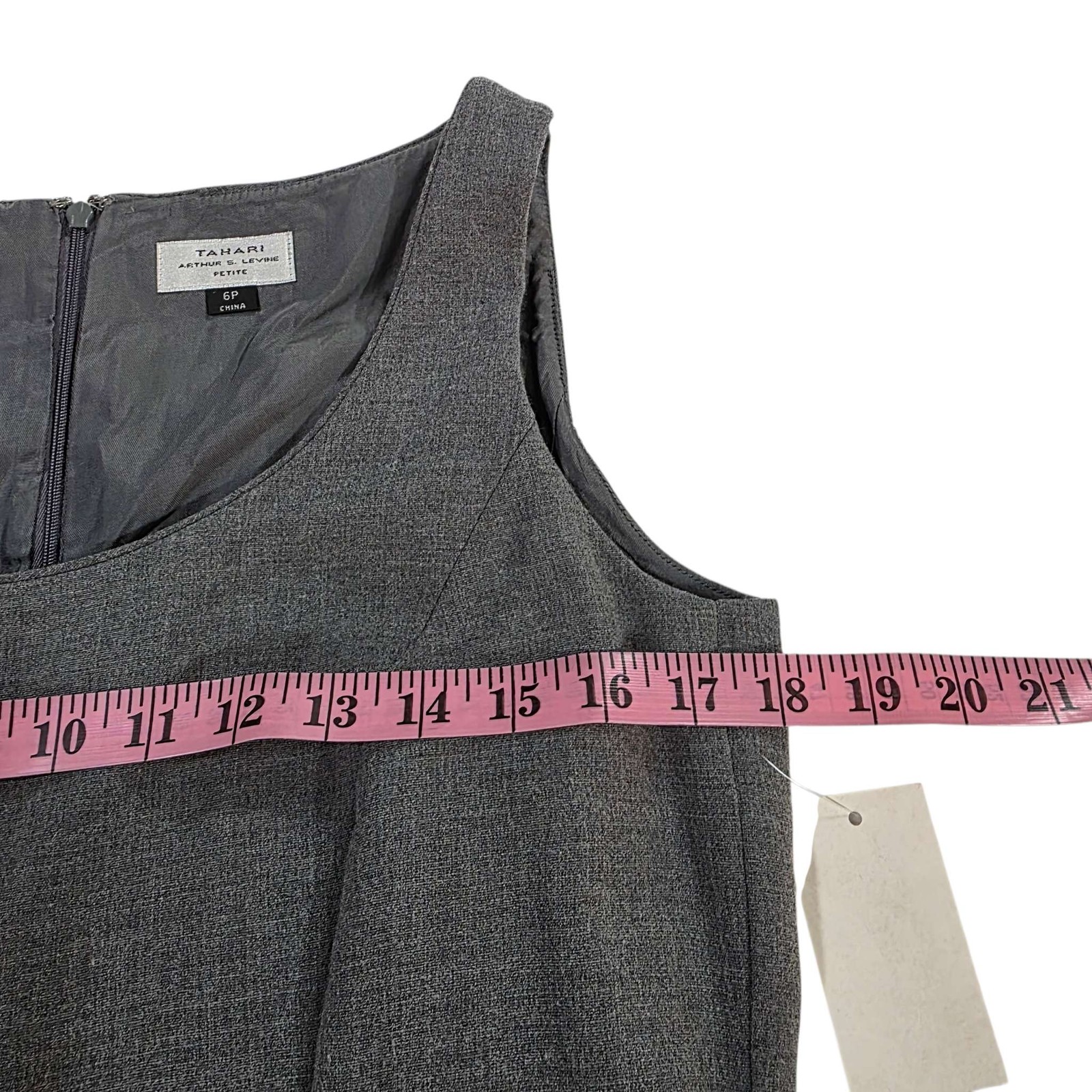 NWT Tahari Petite Sheath Dress Size 6P Gray Sleeveless Classic Workwear Party