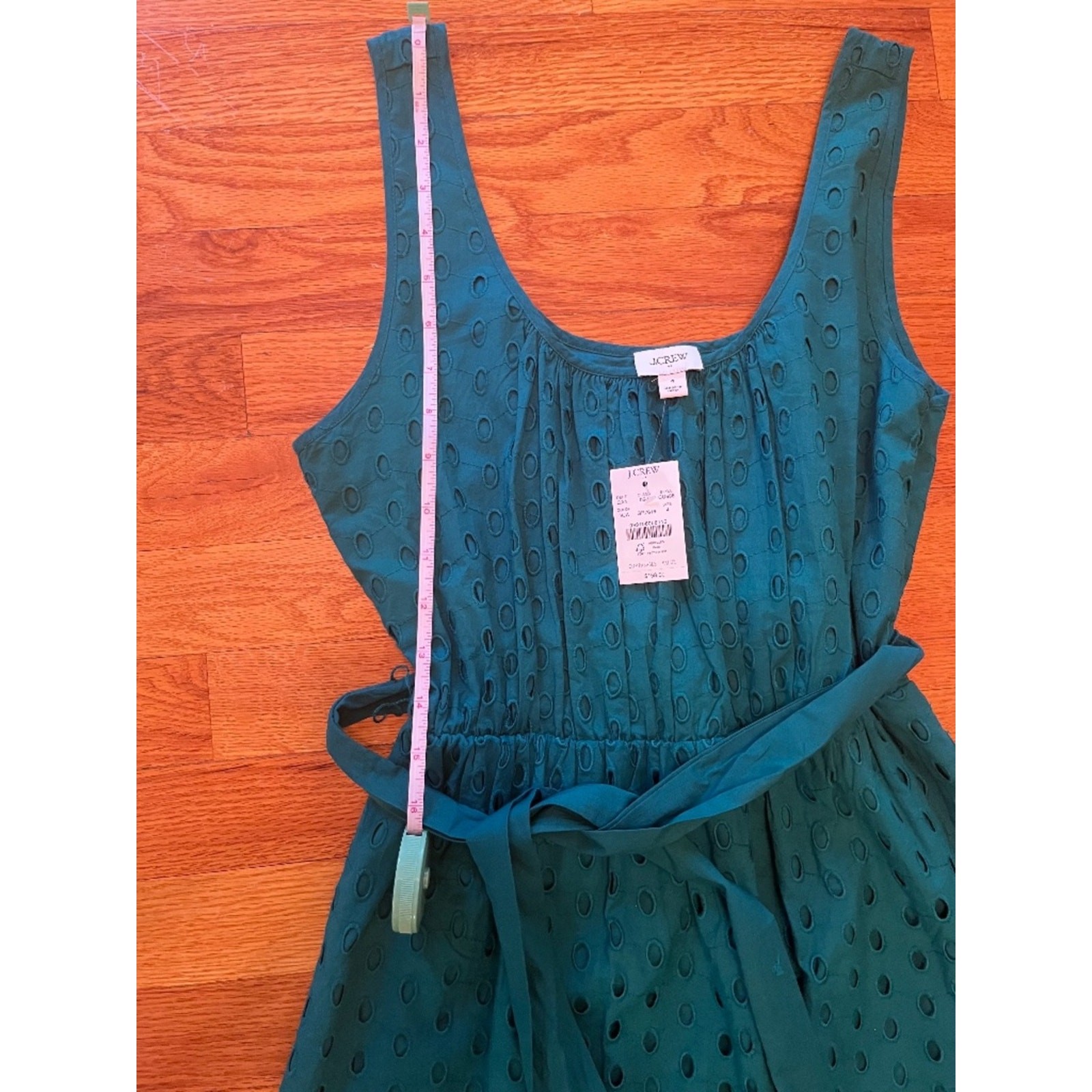 NWT JCrew Factory Belted Eyelet Midi Dress in a Beautiful Vivid Jade Color
