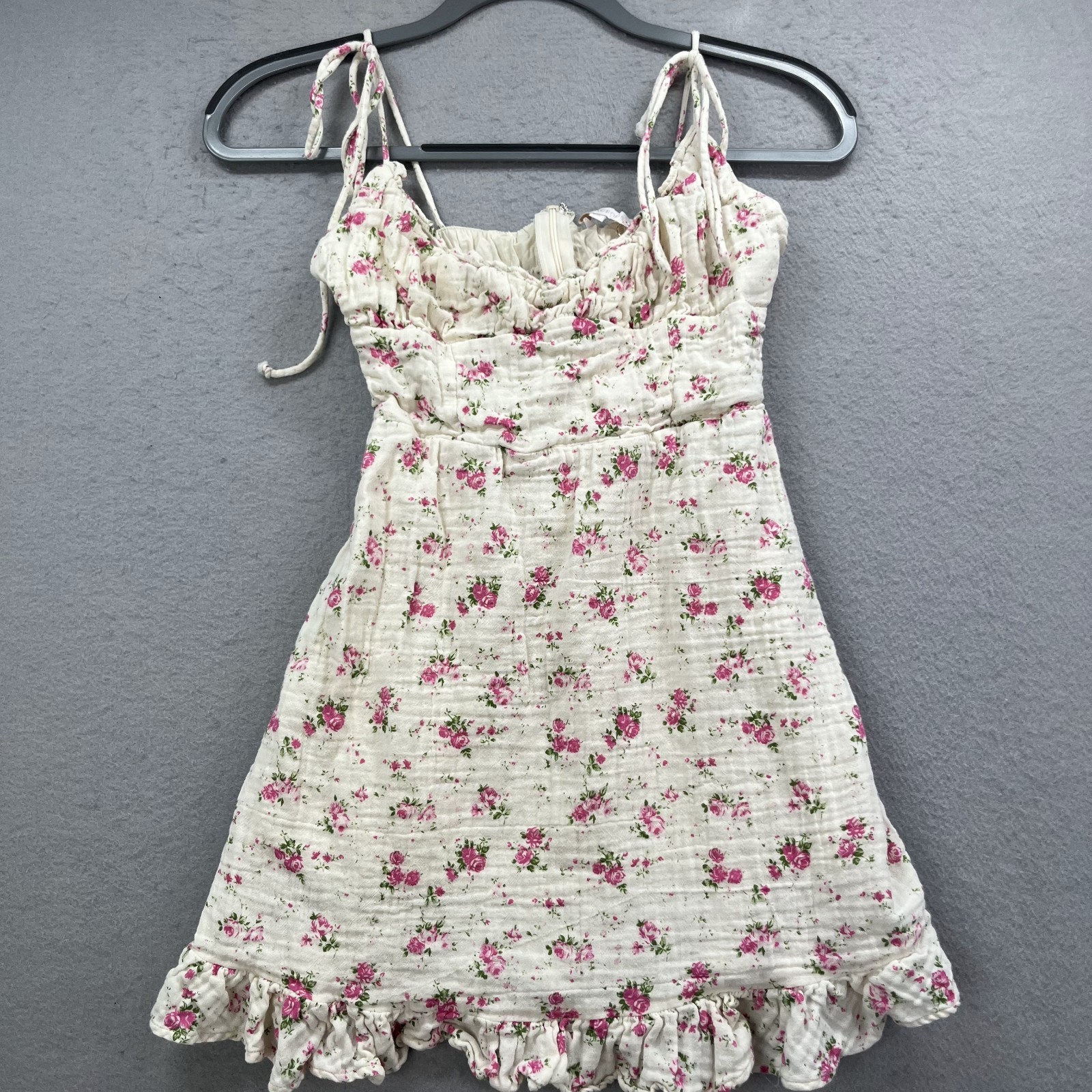 Olivaceous Dress Womens Small Cream Floral Mini Tie Strap Smocked Ruffle Cotton